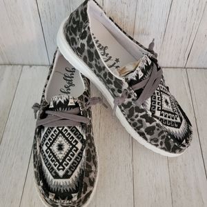 GYPSY JAZZ- ROCKIN GREY LEOPARD SLIP ON SNEAKERS
